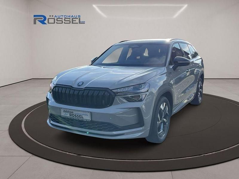 Blackmagic perleffekt Neu 2025 Skoda Kodiaq SportLine SUV | 47.990 € (Guter Preis) - Bild 1/4