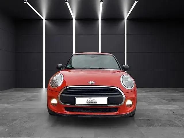 Usado Mini Cooper 102 HP (75 kW) 2019 Laranja Citadino
