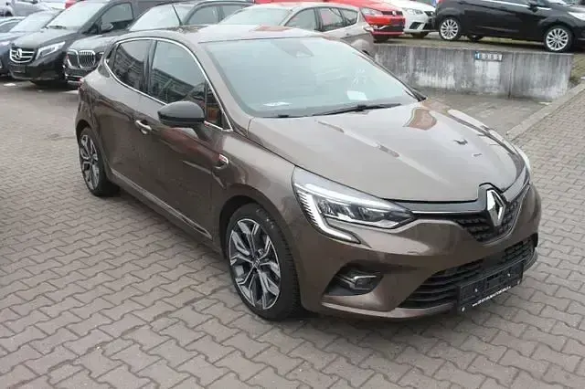 Gebraucht Renault Clio V Edition One 131 PS (96 kW) 2020 Braun Limousine