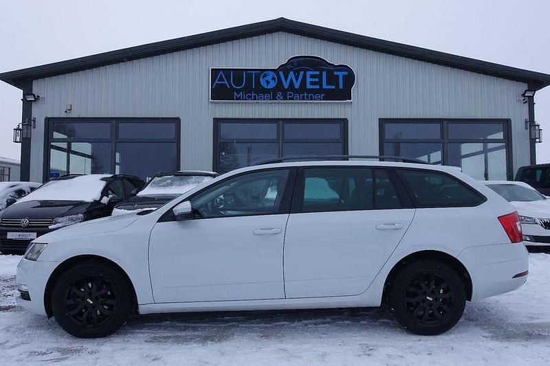 Gebraucht Skoda Octavia 116 PS (85 kW) 2017 Weiß Kombi