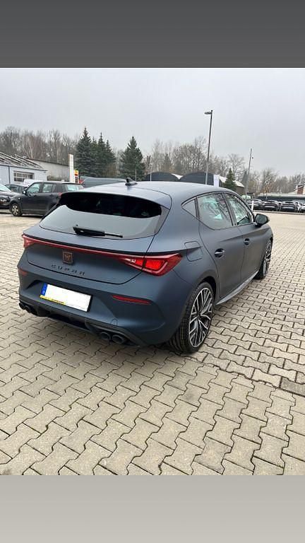 Gebraucht Cupra Leon VZ 300 PS (220 kW) 2024 Blau Limousine
