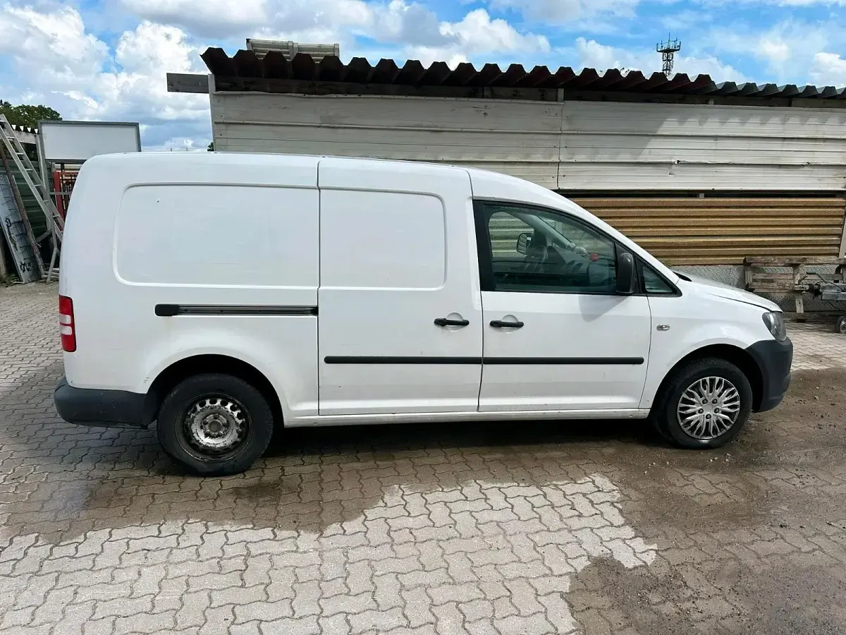 Gebraucht VW Caddy Maxi 102 PS (75 kW) 2010 Weiß Van / Kleinbus