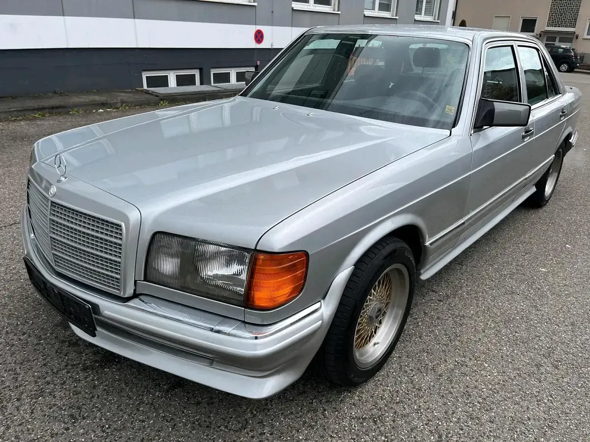 Gebraucht Mercedes S280 AMG line 185 PS (136 kW) 1980 Silber Limousine