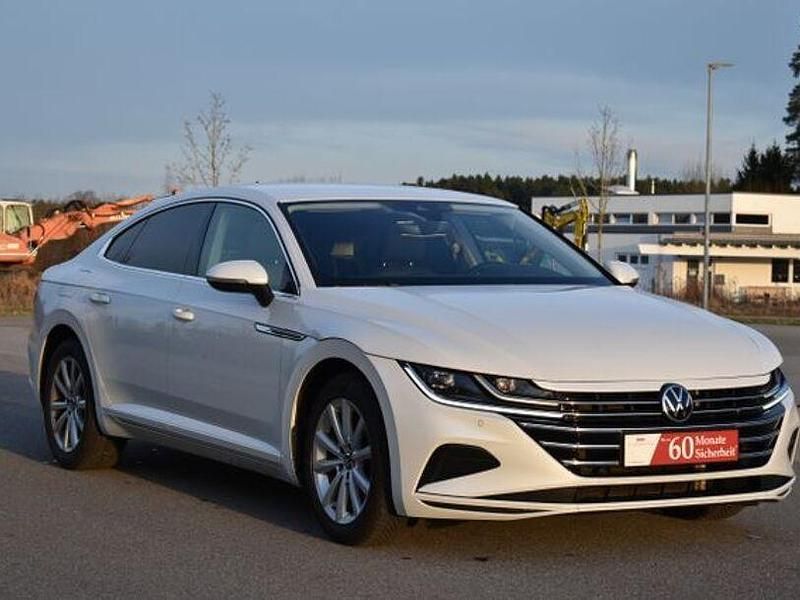 Gebraucht VW Arteon 150 PS (110 kW) 2022 Weiß Limousine