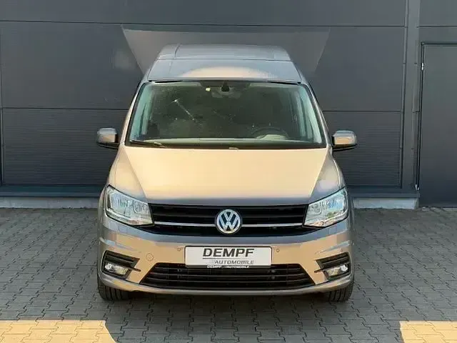 Gebraucht VW Caddy Maxi Beach 150 PS (110 kW) 2017 Beige Van / Kleinbus