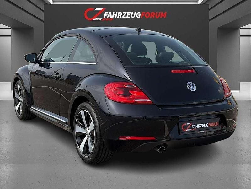 Gebraucht VW Beetle Exclusive 105 PS (77 kW) 2015 Schwarz Kleinwagen