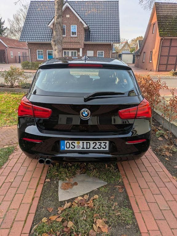 Gebraucht BMW 120 Advantage 184 PS (135 kW) 2017 Schwarz Kleinwagen