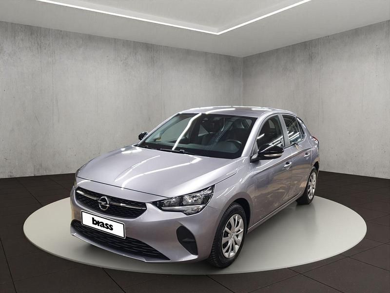 Quarz silber (metallic) (bei a Gebraucht 2022 Opel Corsa Edition Limousine | 12.950 € (Fairer Preis) - Bild 1/4