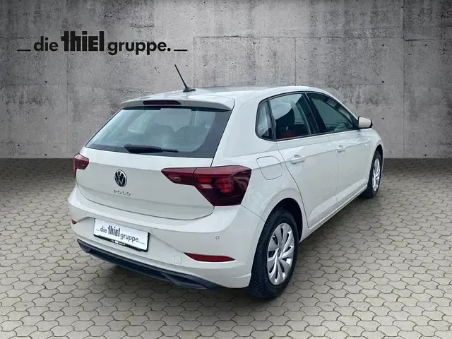 Gebraucht VW Polo Life 95 PS (69 kW) 2022 Grau Kleinwagen