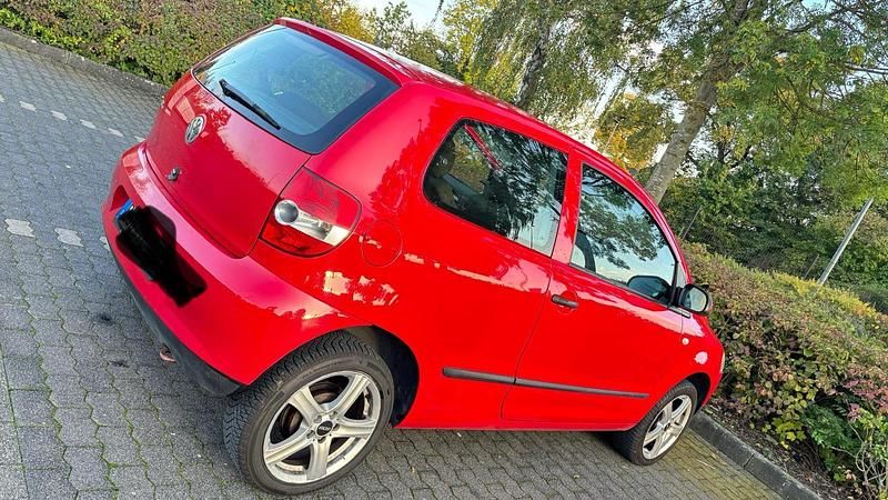 Gebraucht VW Fox 55 PS (40 kW) 2006 Rot Kleinwagen