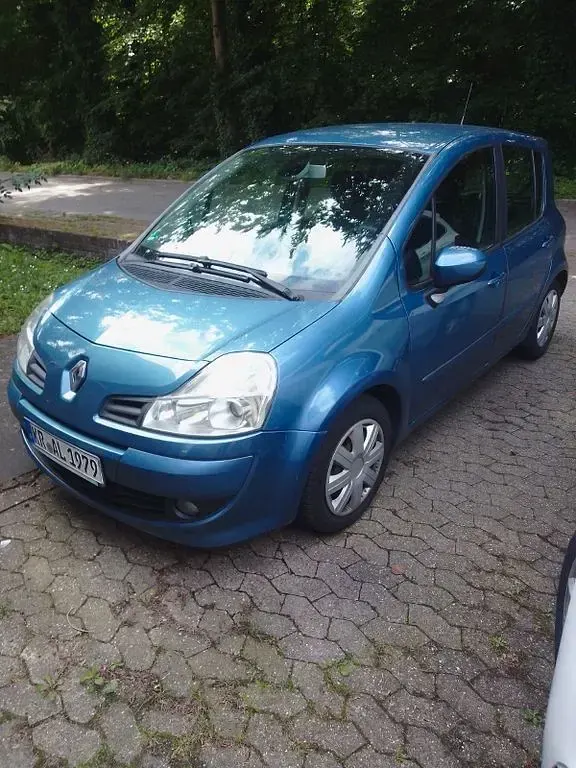 Gebraucht Renault Grand Modus Dynamique 111 PS (81 kW) 2010 Blau Van / Kleinbus