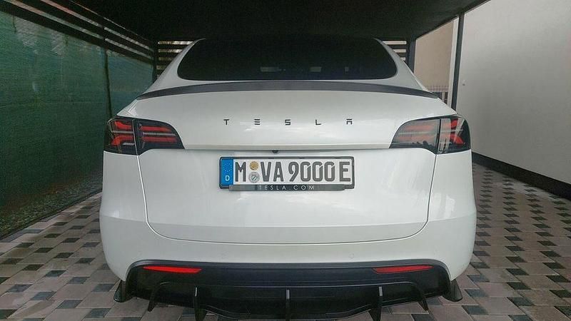 Gebraucht Tesla Model Y Performance 392 kW (534 PS) 2022 Weiß SUV