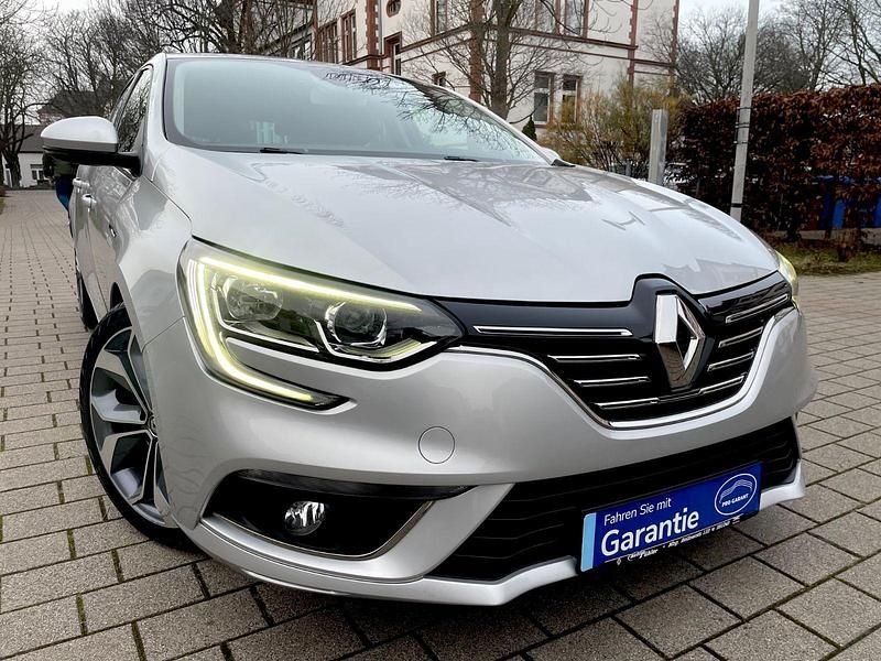 Silber Gebraucht 2017 Renault Mégane GT Line GT-Line Limousine | 13.700 € (Fairer Preis) - Bild 1/4