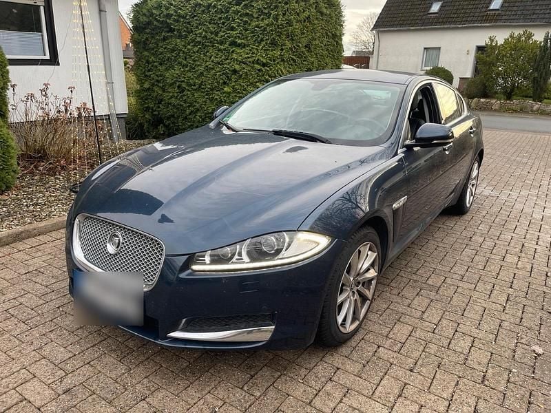 Gebraucht Jaguar XF 200 PS (147 kW) 2013 Blau Limousine