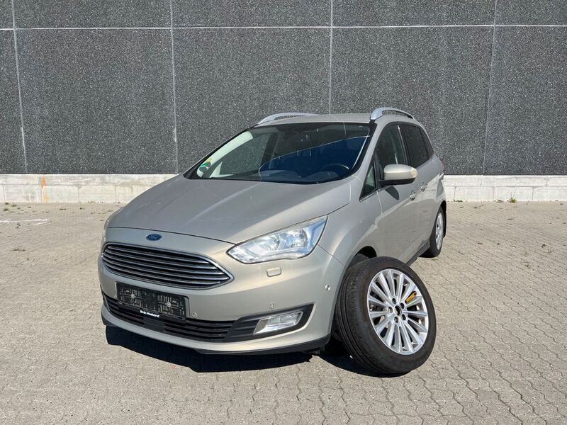 Grau Gebraucht 2015 Ford Grand C-Max Titanium Van / Kleinbus | 5.500 € (Guter Preis) - Bild 1/4