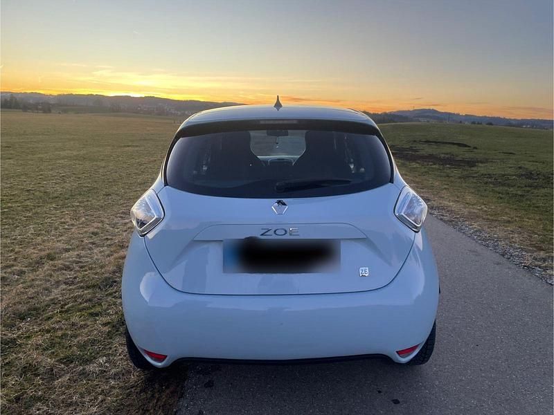 Gebraucht Renault Zoe 64 kW (88 PS) 2015 Blau Kleinwagen