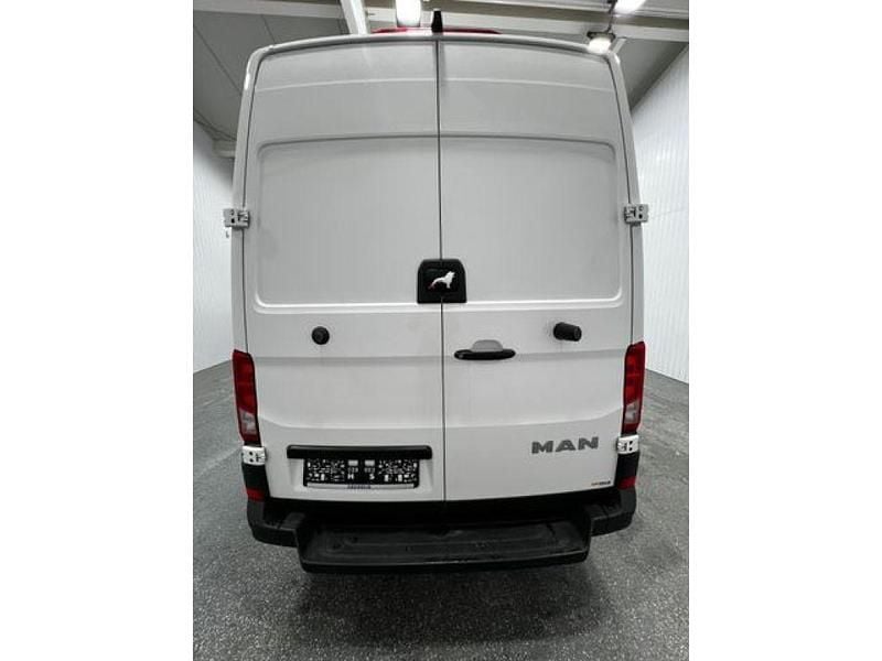 Gebraucht MAN TGE 140 PS (102 kW) 2023 Candyweiss Van