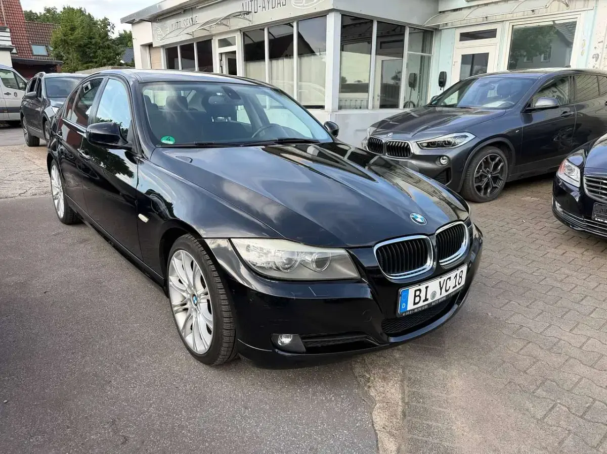 Gebraucht BMW 316 116 PS (85 kW) 2012 Schwarz ii Limousine