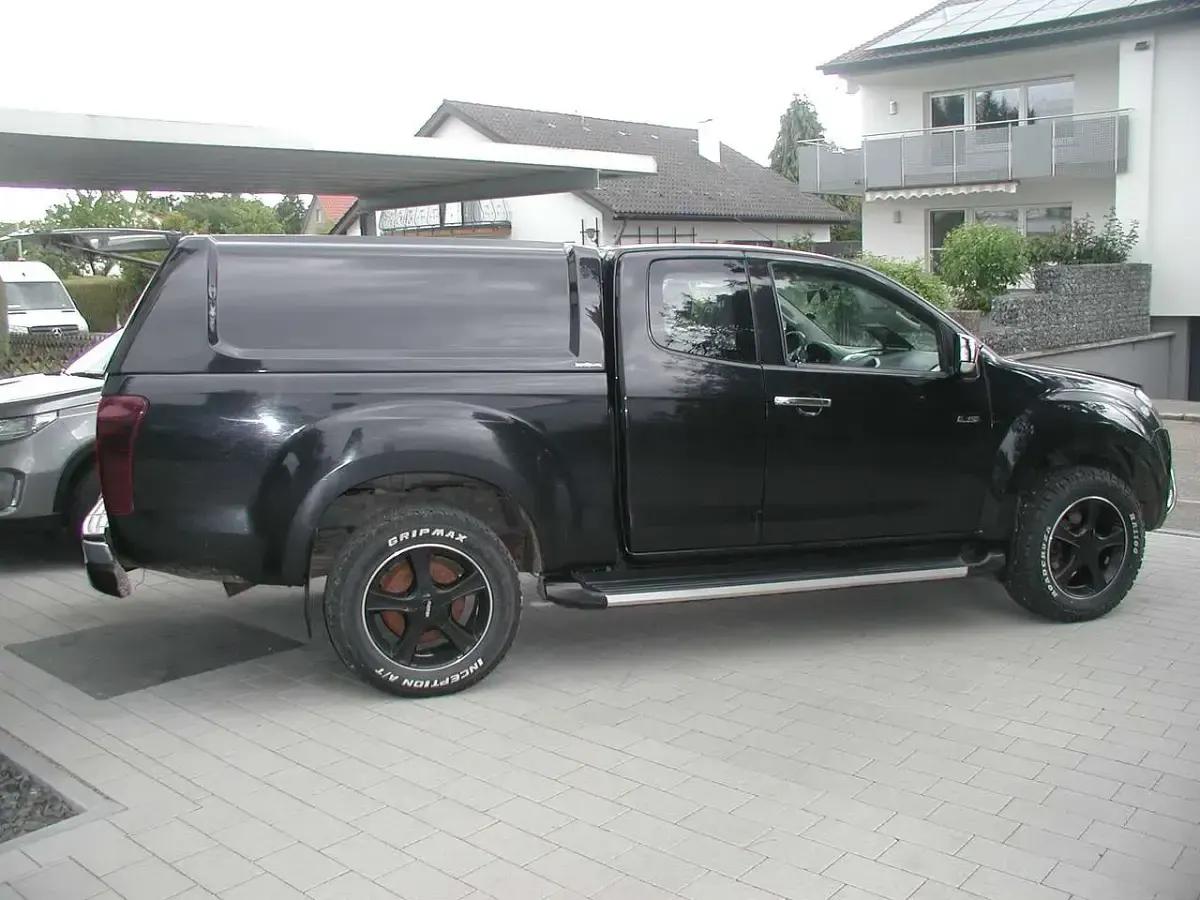 Occasion Isuzu D-Max 163 ch (119 kW) 2016 Noir SUV