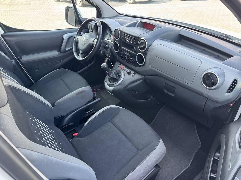 Gebraucht Citroën Berlingo SELECTION 110 PS (80 kW) 2016 Weiß Van / Kleinbus