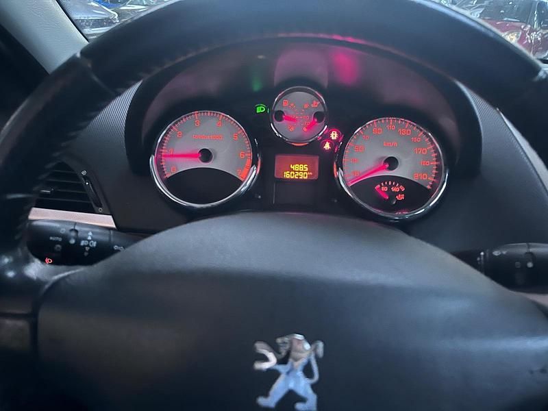 Schwarz Gebraucht 2007 Peugeot 207 Kombi | 3.590 € (Teuer) - Bild 1/4
