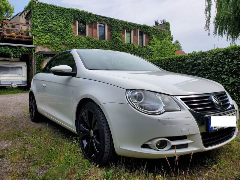 Weiß Gebraucht 2009 VW Eos Cabrio | 8.300 € (Etwas zu teuer) - Bild 1/4
