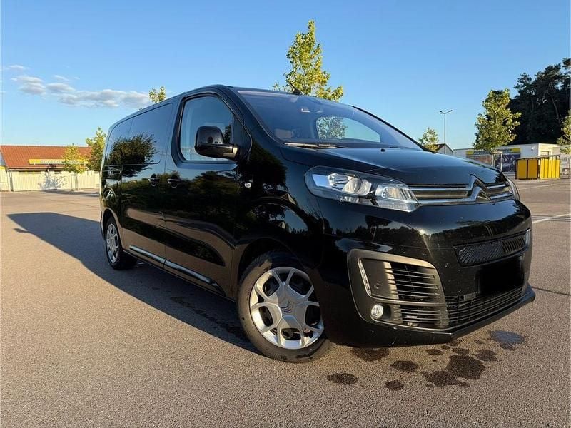 Schwarz Gebraucht 2021 Citroën e-Spacetourer Feel Van | 22.222 € (Fairer Preis) - Bild 1/4