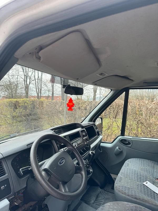 Gebraucht Ford Transit 116 PS (85 kW) 2010 Weiß Van / Kleinbus