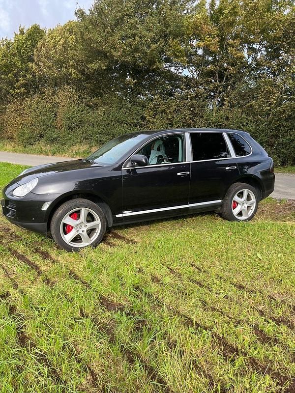 Schwarz Gebraucht 2005 Porsche Cayenne SUV | 11.500 € - Bild 1/4