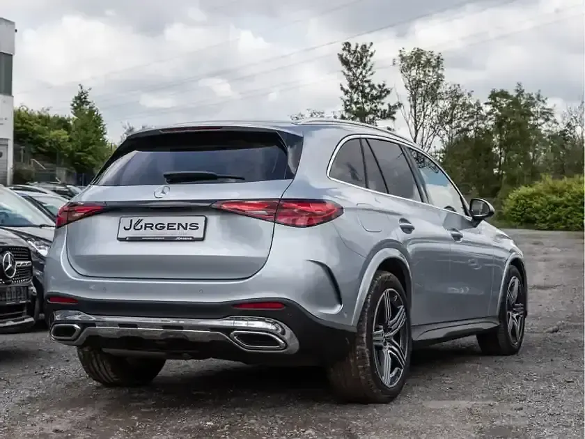 Gebraucht Mercedes GLC300 AMG 269 PS (197 kW) 2025 Silber metalliclack hightechsi SUV