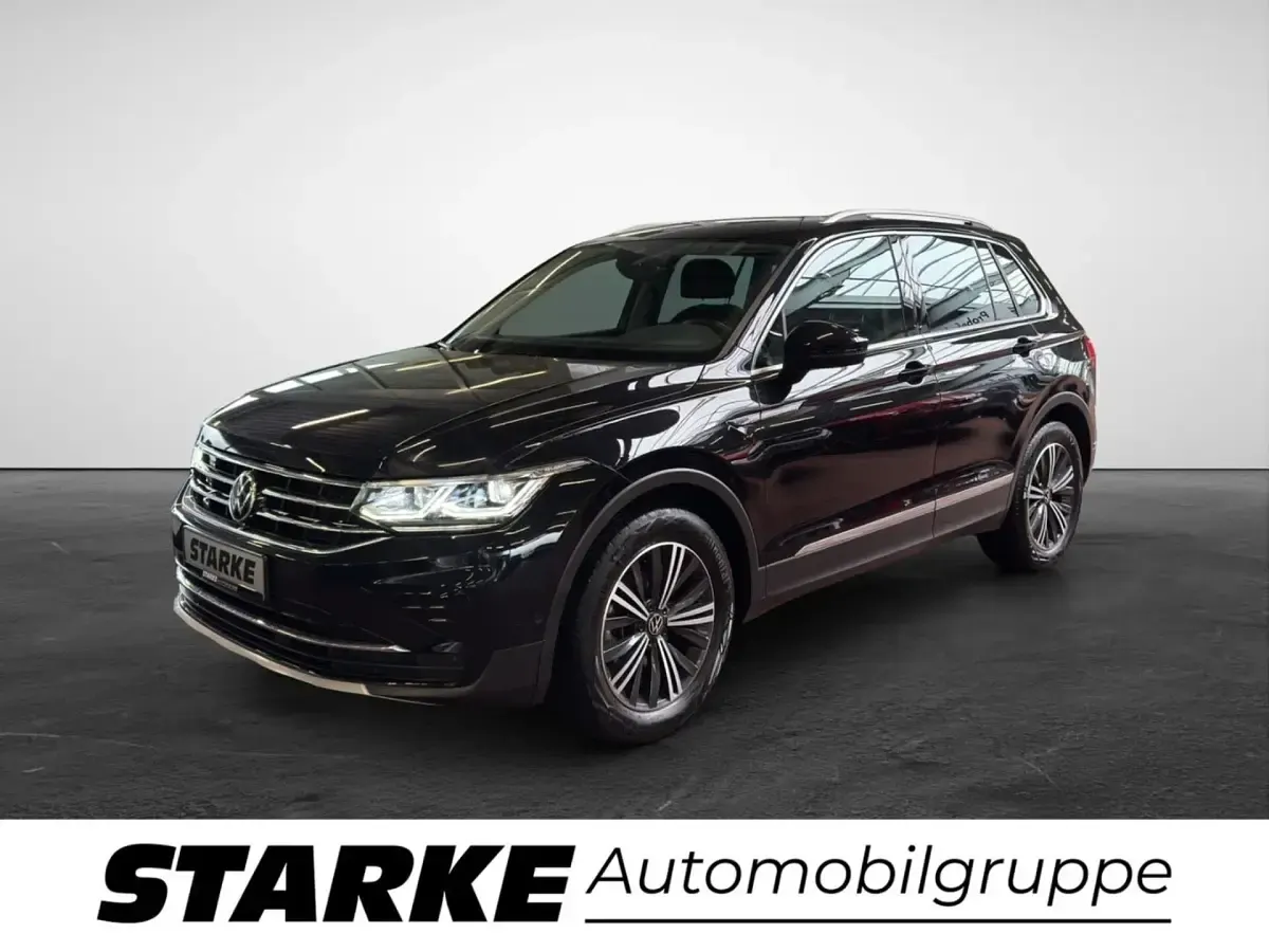 Gebraucht VW Tiguan Elegance 150 PS (110 kW) 2021 Schwarz SUV