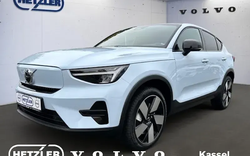 Używany Volvo EC40 Plus 185 kW (252 KM) 2024 Niebieski SUV