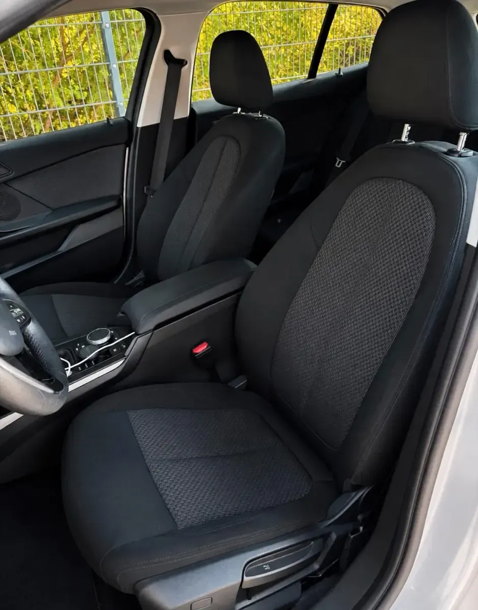 Gebraucht BMW 118 Advantage 136 PS (100 kW) 2021 Grau Limousine