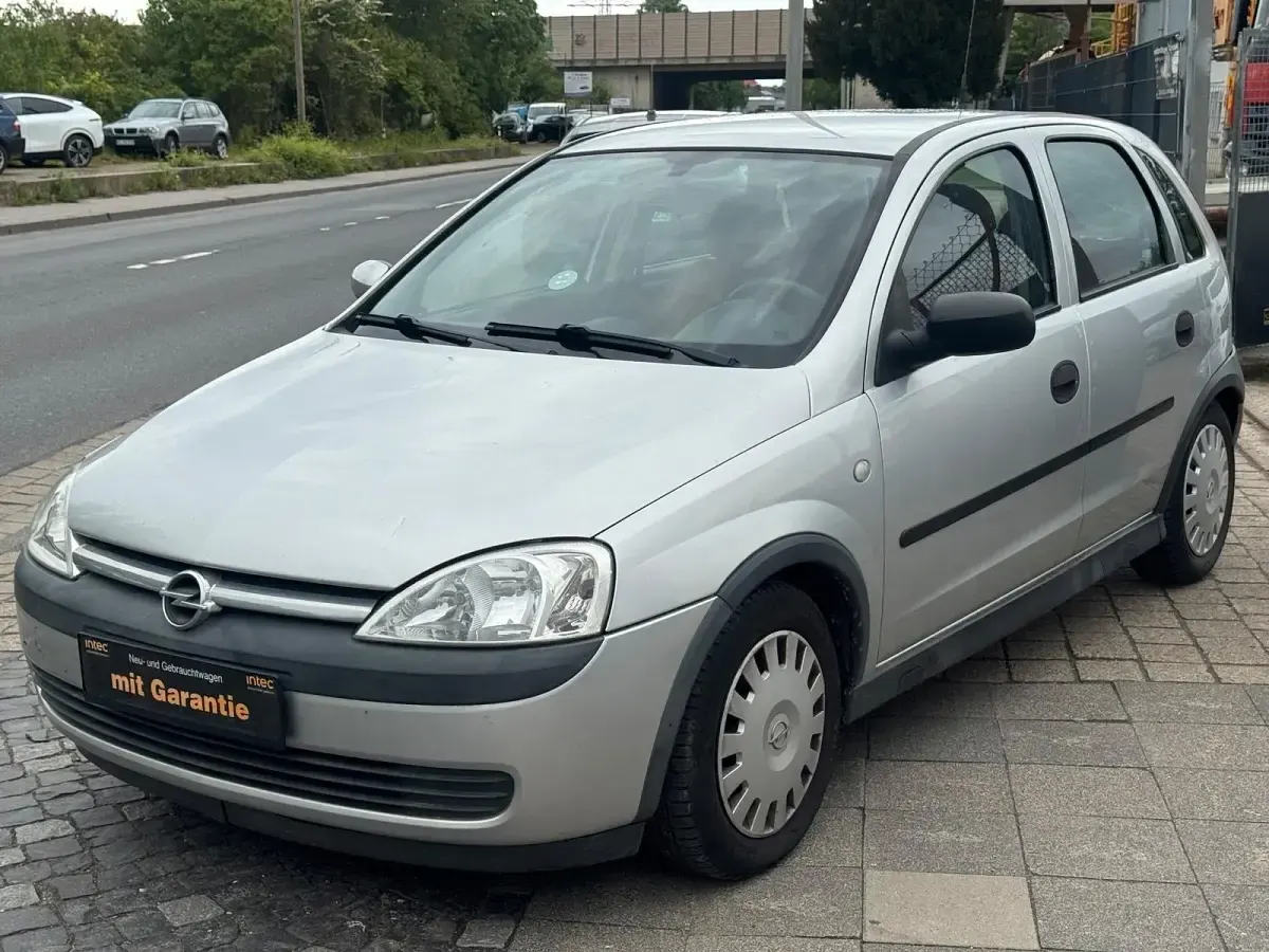 Gebraucht Opel Corsa 75 PS (55 kW) 2002 Silber Kleinwagen