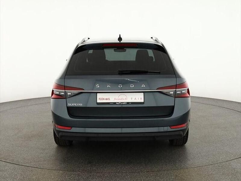 Gebraucht Skoda Superb Ambition 150 PS (110 kW) 2020 Grau Kombi