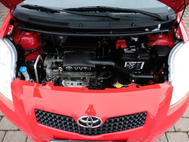 Gebraucht Toyota Yaris Executive 87 PS (63 kW) 2006 Rot Kleinwagen