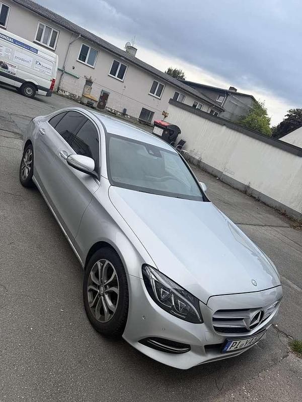 Gebraucht 2014 Mercedes C180 Avantgarde Limousine | 16.500 € (Fairer Preis) - Bild 1/4