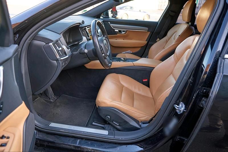 Gebraucht Volvo V90 190 PS (139 kW) 2016 Schwarz Kombi