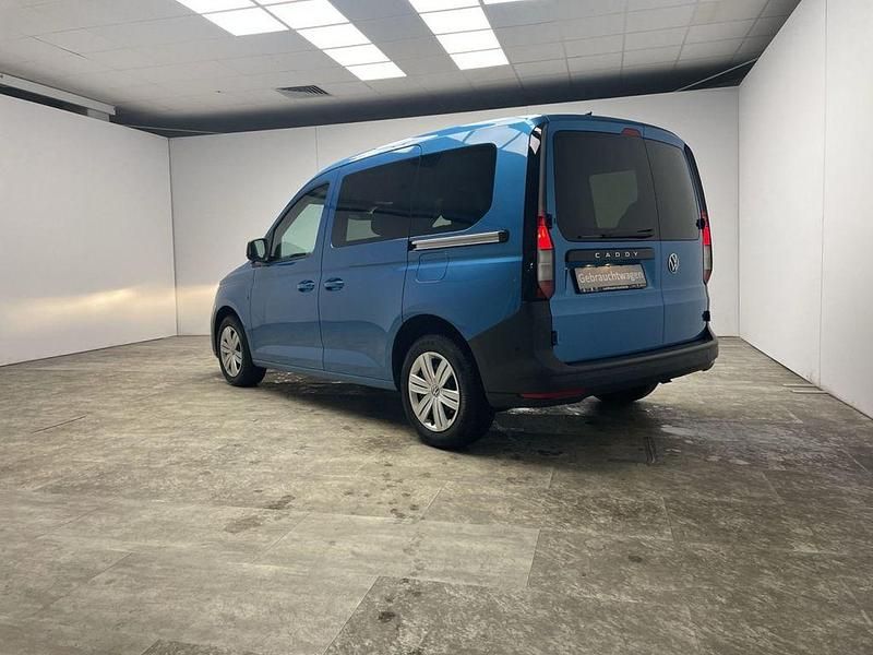 Gebraucht VW Caddy Life 116 PS (85 kW) 2024 Costa azul (blau) Van / Kleinbus