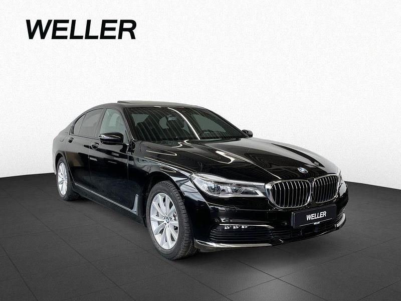 Gebraucht BMW 730 Shadowline 265 PS (194 kW) 2019 Black sapphire (schwarz) Limousine