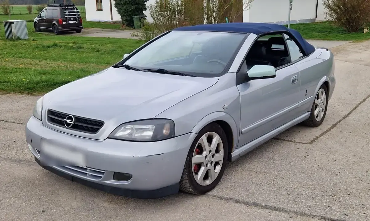 Gebraucht Opel Astra 125 PS (91 kW) 2001 Blau Cabrio