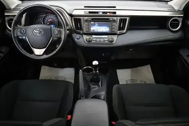Gebraucht Toyota RAV4 Edition 150 PS (110 kW) 2016 Braun SUV