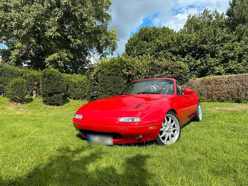 Gebraucht Mazda MX5 116 PS (85 kW) 1990 Rot Cabrio