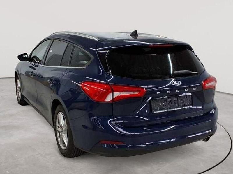 Gebraucht Ford Focus Cool & Connect 150 PS (110 kW) 2021 Blau Limousine
