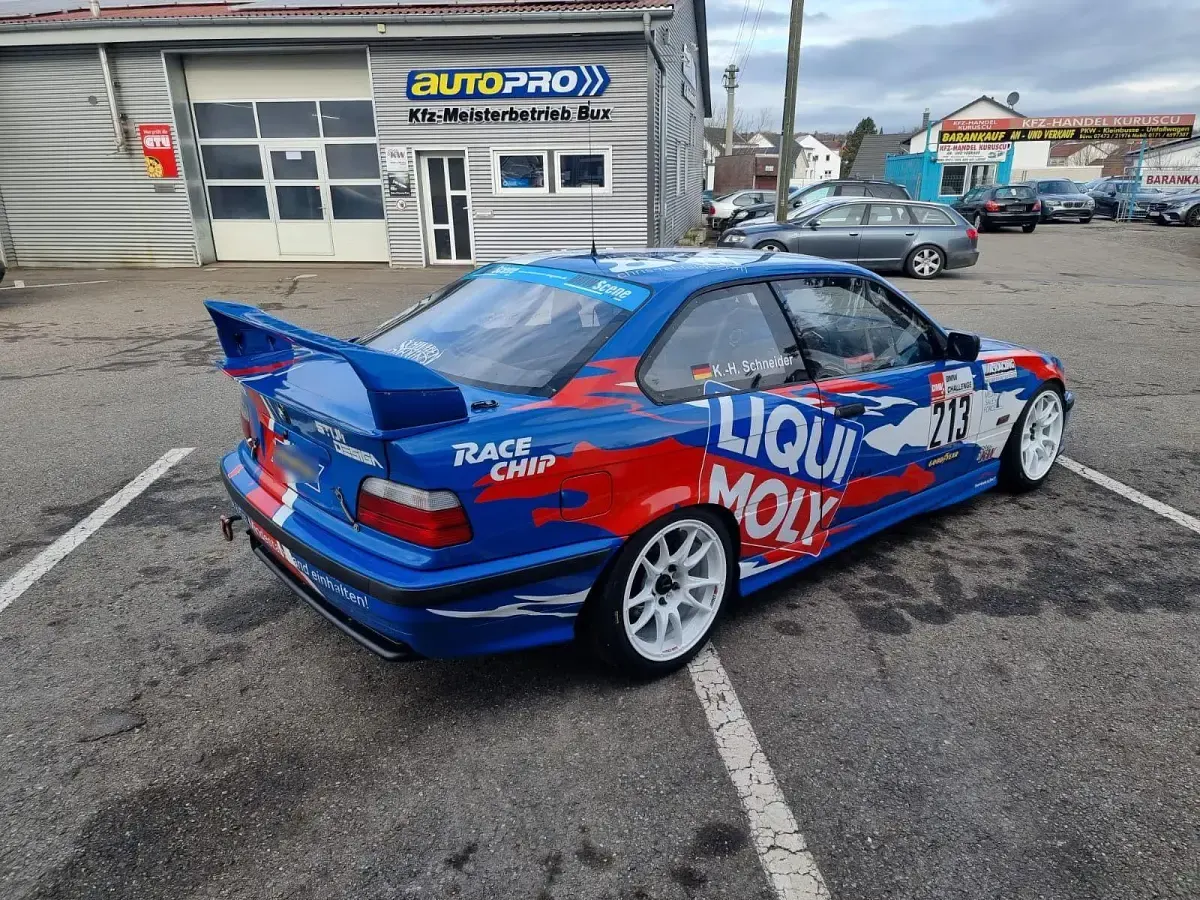 Gebraucht BMW 325 209 PS (153 kW) 1994 Blau Coupé