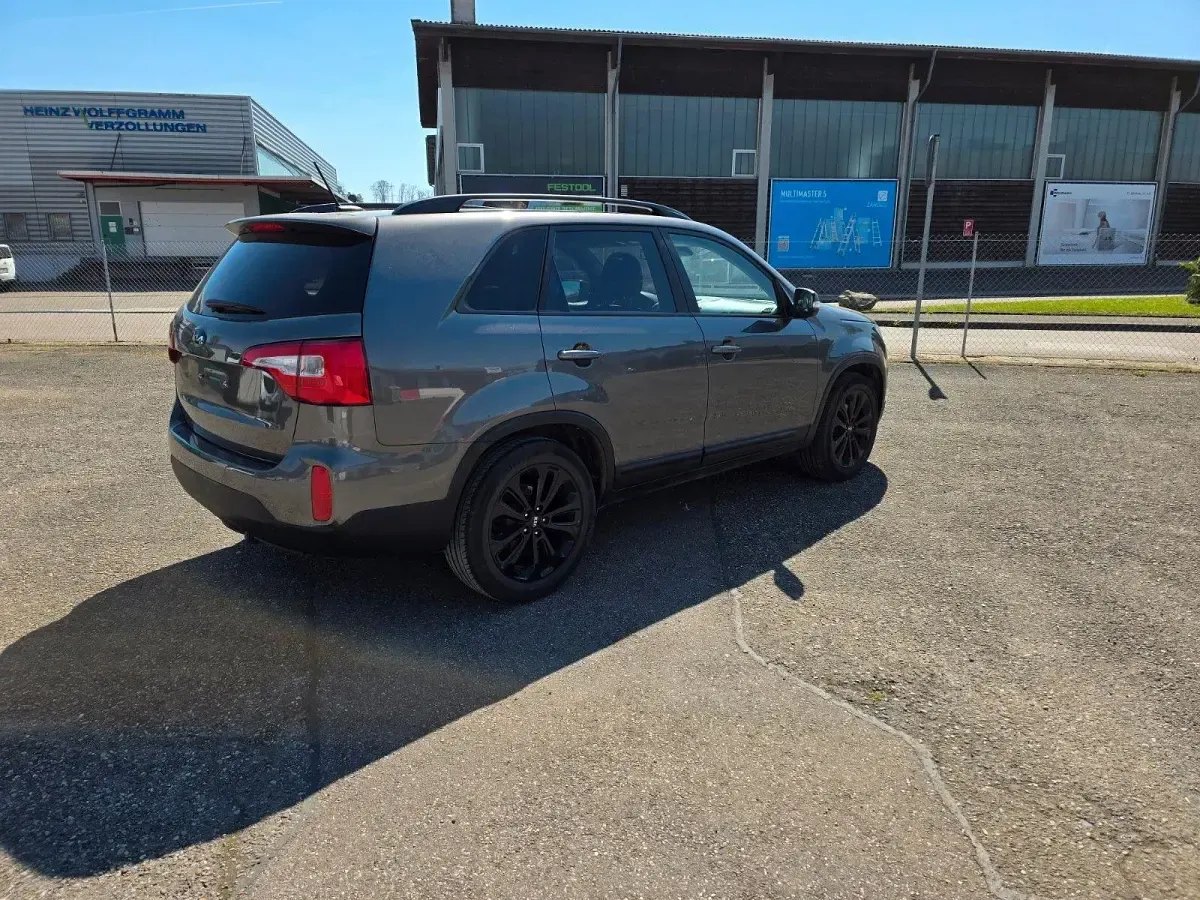 Gebraucht Kia Sorento 197 PS (144 kW) 2012 Grau SUV
