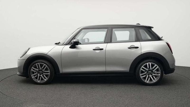 Gebraucht Mini Cooper 156 PS (114 kW) 2024 Melting silver iii Kleinwagen