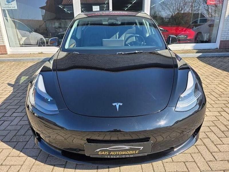 Gebraucht Tesla Model 3 Standard Range Plus 208 kW (283 PS) 2021 Schwarz Limousine