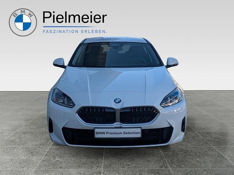Gebraucht BMW 120 156 PS (114 kW) 2024 Weiß Kleinwagen