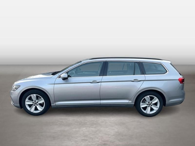 Gebraucht VW Passat Business 200 PS (147 kW) 2023 Kombi